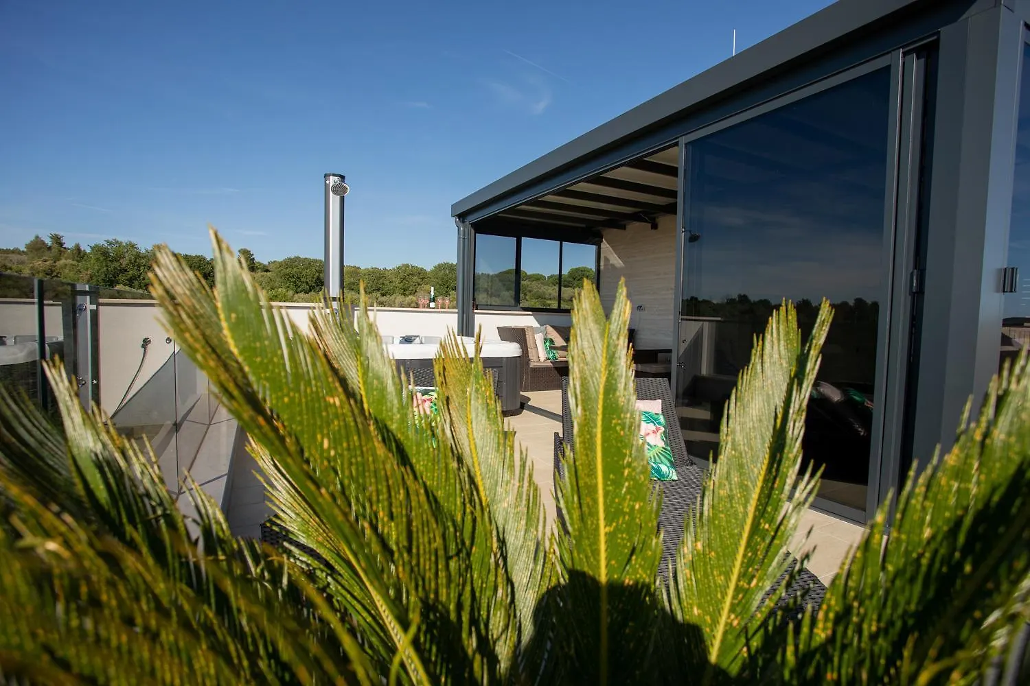 Seaside Residence - Sunset Appartement 0*, Kozino
